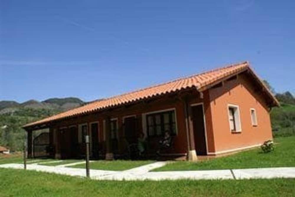 Hotel Rural Casa De Campo Soto De Cangas Esterno foto