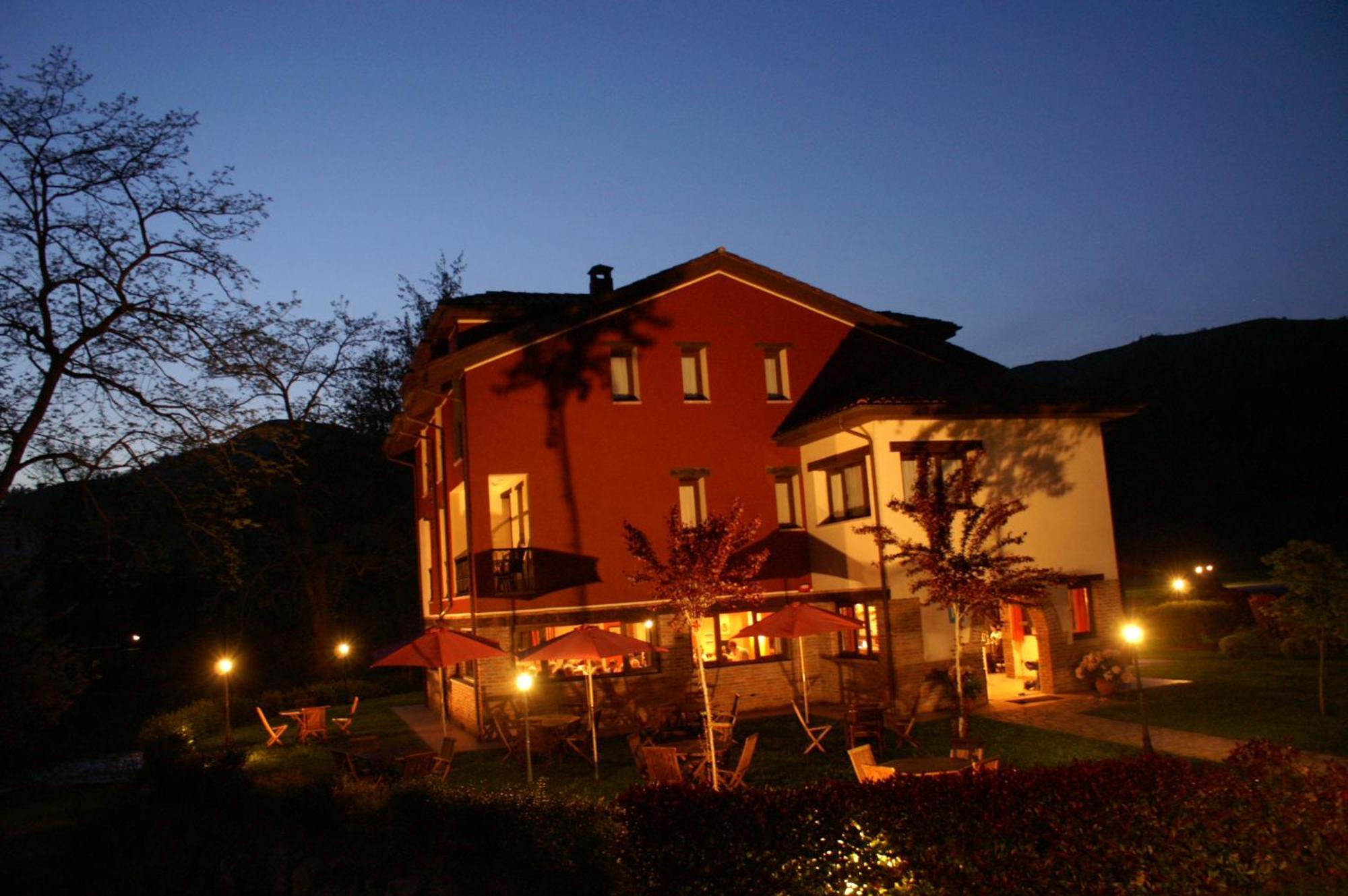 Hotel Rural Casa De Campo Soto De Cangas Esterno foto